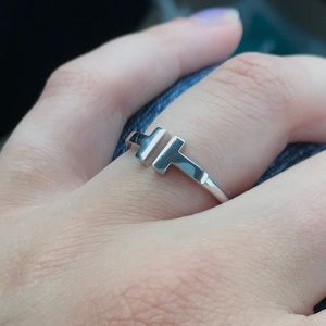 Tiffany & Co. T Wire Ring, White Gold size 5.5
